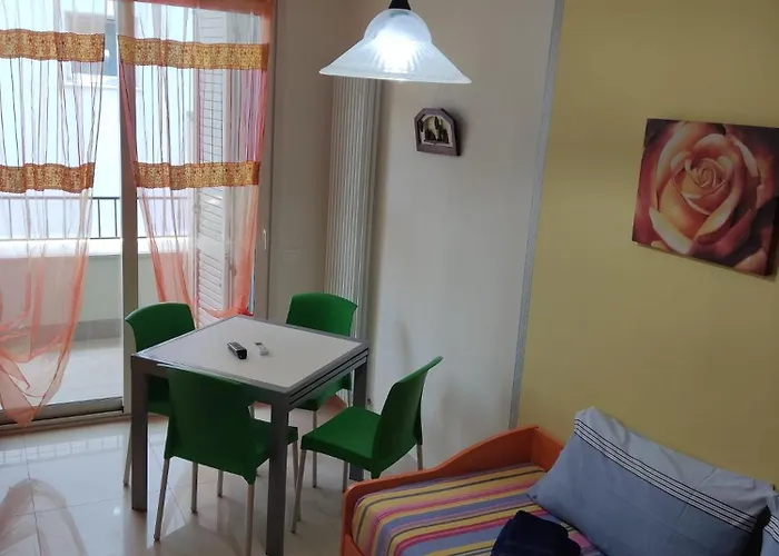 Blu Marine מלון דירות 4*